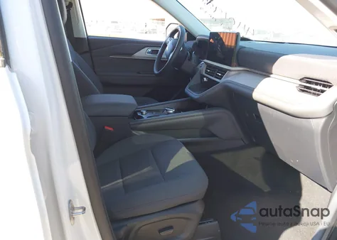 2025 Ford Explorer Active from USA, damaged, VIN 1FMUK7DH9SGC01602